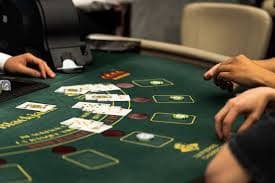 Antarmuka meja Big Time Gaming dengan dealer langsung di aplikasi mobile oktogel